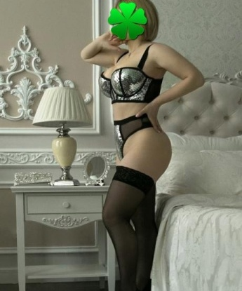 Живу в Москве и готова предложить тебе самые разнообразные услуги. Ты можешь выбрать то, что тебе нравится – от классического эскорта до экстравагантных фантазий. Я искусная и умелая, готова удовлетворить даже самого требовательного клиента. Посмотри мои фото 🔥 и убедись в этом сам. У меня много положительных отзывов, которые подтверждают мою профессиональность и нежность. Так что, не сомневайся, свяжись со мной прямо сейчас, и мы создадим незабываемые моменты вместе. 🌹 8444, 41 год